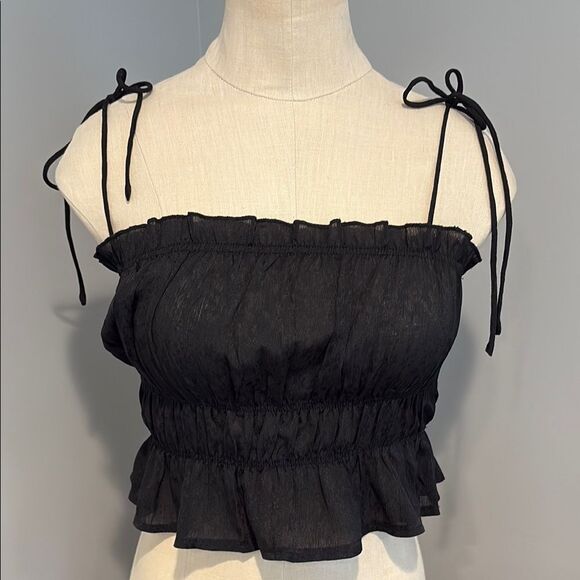 Princess Polly Tops - NWT Princess Polly Summa Crop Top Size 0